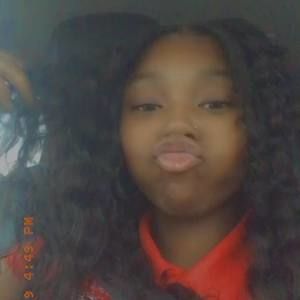 Meet your Posher, Krystal